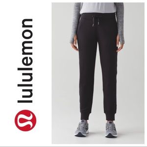 Lululemon Ready To Rulu Pant
